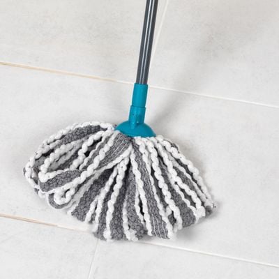 Beldray Antibacterial Telescopic Mop with Refill: Extendable Reach, Hygienic Clean Reusable and hygienic mop head