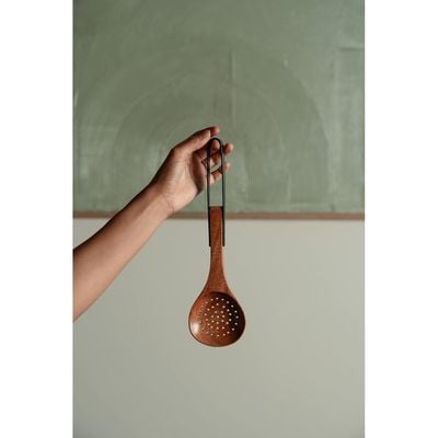 Nordico Slotted Spoon Kitchen Utensils | Acacia Wood: Natural Elegance, Durable, Eco-Friendly, Handcrafted, Food Safe, Comfortable Grip, Heat Resistant, Versatile