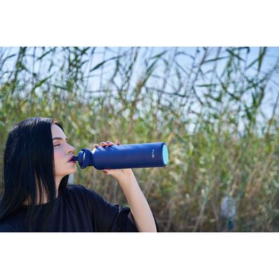 Moya "Black Sea"  700ml Insulated Sustainable Water Bottle Navy