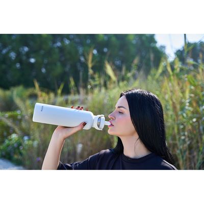 Moya "Black Sea"  700ml Insulated Sustainable Water Bottle White