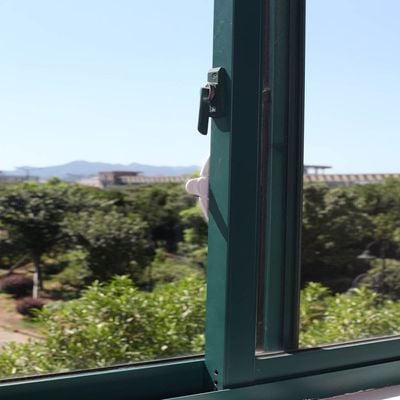 VEE SEVEN SLIDING WINDOW LOCK