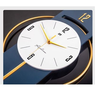 Modern wall clock Medium