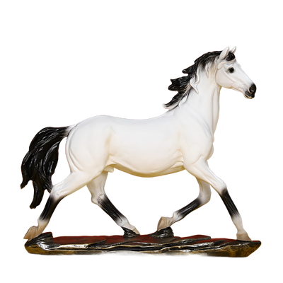 Dante Horse Statue White