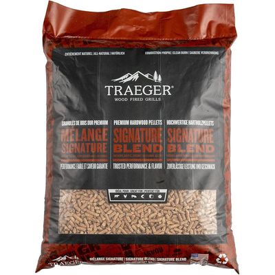 Traeger Signature Blend Wood Pellets 20Lb Bag