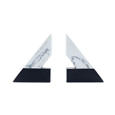 Triangle White & Black Bookend