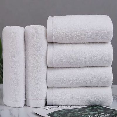 MAXQON Bath Towel - 100% Cotton 600 GSM Large Size (70x140cm) Highly Absorbent And Super Durable, Color White