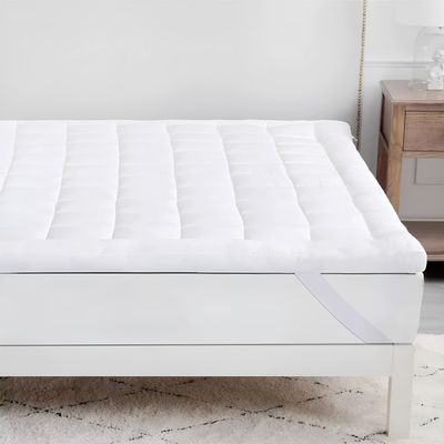 MAXQON Mattress Topper 6CM Thickness  Quilted Microfiber 600gsm, Color White, Twin Size 120x200cm