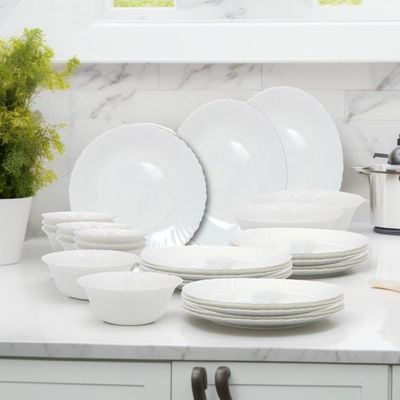 Melrich 38 Piece Opalware Dinner Set 8 Dinner Plate, 8 Dessert Plate, 8 Soup Plate, 8 Bowl, 2 Serving Plate, 2 Serving Bowl, 2 Medium Bowl Microwave Safe Scratch Resistance