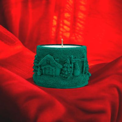 CHRISTMAS VILLAGE CANDLE - GREEN