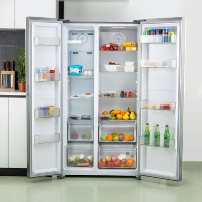 650L Gross/521L Net Capacity No Frost Side By Side Refrigerator With Inverter Compressor, Tempered Glass Shelf, Twist Ice Maker, LED Lighting, Digital Control Temperature Display  Fridge - 344L/Freezer- 177L capacity GRFS6521SXHN Silver