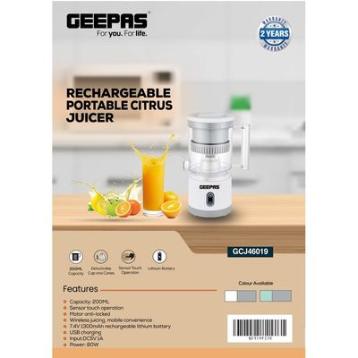 Geepas Rechargeable Portable Citrus Juicer, Wireless Operation 200 ml 80 W GCJ46019 Green