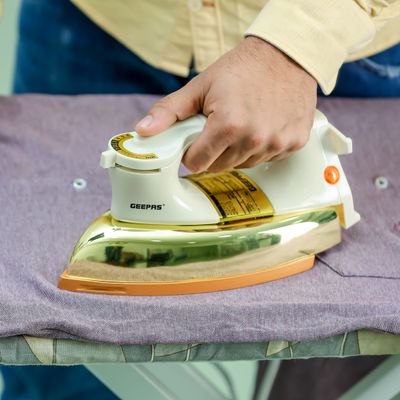 Geepas Heavy Weight Dry Iron - Automatic Dry Iron,Teflon Plated Sole Plate | Auto Shut Off,  Overheat Protection | 2 Years Warranty 1000.0 W GDI2750 White/Gold