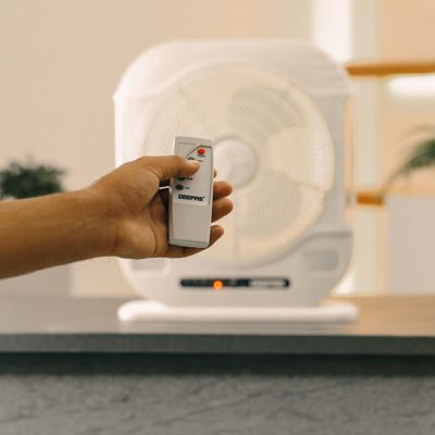 Geepas 12" Rechargeable Fan with Remote Control With LED Light Function, High Performance Fan with Working Time up to 20 Hours, 3-Speed Controls| Powerful and Efficient Cooling| High Performance Motor for High Speed Wind| 2 Years Warranty GF21190 White