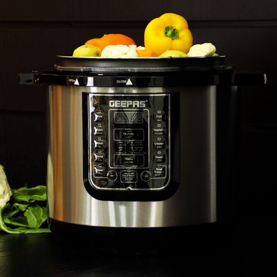 Geepas Digital Multi Cooker - Portable LED Screen with Touch Menu | 14 Smart Cooking Programs With One Touch, Auto Shut off Function, Large Control Panel |8L Capacity| Detachable Inner Lid 8 L 1200 W GMC35029 Silver/Black
