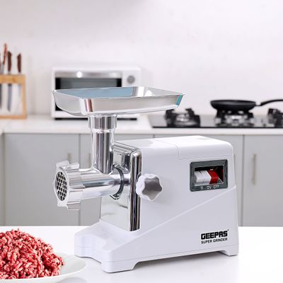 Geepas Metal Gear Meat Grinder with Reverse Function, Copper Material Motor, , 3 Cutting Plates -3MM, 5MM & 7 MM, Metal Gears 1600 W GMG1911 White