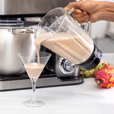 Geepas Multi-Function Kitchen Machine Stainless Steel Bowl With Lid  1.5L Glass Blender Jar  Meat Grinder  6 Speed Control  Kitchen Electric Mixer With Dough Hook Whisk Beater 10.0 L 2000.0 W GSM43044 Silver
