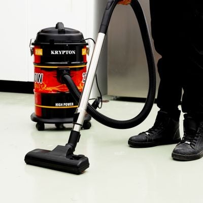 Krypton Drum Vacuum Cleaner- KNVC6279| 2300 W Powerful Motor, 21 L Capacity| With Dry and Blow Function, Powerful Suction And Fresh Outlook Design| Perfect For Home, Office, Apartments| Black and Red