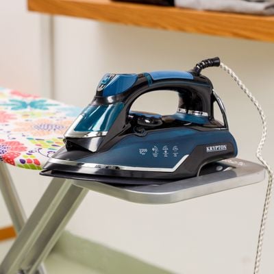 Ceramic Steam Iron, Stream Rate Of 15g/Min, 2200W, KNSI6351 | Ceramic Sole Plate| Self-Cleaning Function| Powerful Steam Burst| Water Tank Of 380ml | Rotating Swivel Cord