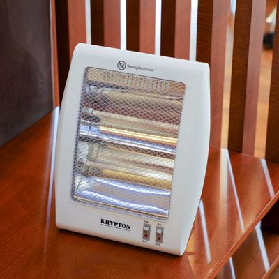 Quartz Heater, Long And Equably Heating, KNQH6365 | Safety Tip-Over Protect | Quartz Tubes | 2 Heat Settings | Carry Handle | 2 Years Warranty