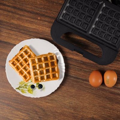 Waffle Maker, Power & Ready Indication Lights, KNWM6369 - 750W Power, Non-Stick Coating, Overheat Protection, Cool Touch Handle, Skid-Resistant Feet