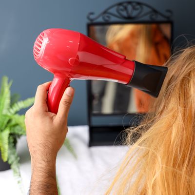 Krypton 1500 W Hair Dryer- KNH6560/ High Speed, Quiet Sound 2 Speed and 3 Heat Settings/ with Turbo Motor for Quick Drying, Perfect for Salon and at Home Styling/ 2 Years Warranty, Red