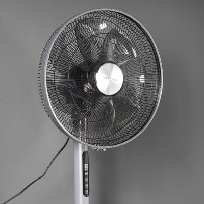 Krypton 16" Stand Fan- KNF6451/ Pedestal Fans with Remote Control, 7 Leaf Metal Blades for Strong Wind and 3-Speed Levels, 7.5 hours Timer/ High Performance Motor, Ideal for Home, Office, Garage, Apartment/ 2 Years Warranty, Black