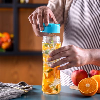 Krypton 0.6L Personal Blender- KNB6568 /with One Speed, Stainless Steel Blade, 2PCS Tritan Bottle, Non-Slipping Foot/ Great for Smoothies, Diet Shakes and Protein Drinks/ PP Housing, Comes with  4 Blades, AC Motor, Non-Slipping Foot and Safety System/ Blue Color, Black Color, 2 Years Warranty