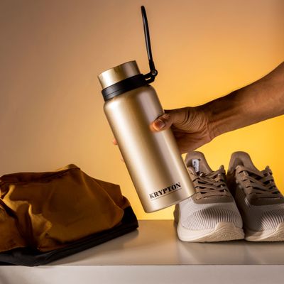 Sports Bottle, Stainless Steel, 950ml, KNVF6357 | Double Wall Vacuum Insulation | Keep Drinks Hot Or Cold For Hours | Silicon Handle | Leak-Proof Lid