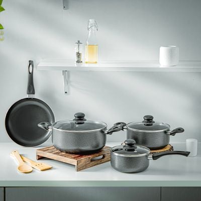 Royalford 9-Piece Non-Stick Cookware Set- RF11642| Aluminum Body With 3-Layer Construction, CD Bottom, Bakelite Handles And Glass Lid| Includes Casserole, Saucepan, Fry Pan, Bamboo Kitchen Tools| PTFE-Free And PFOA-Free| Black