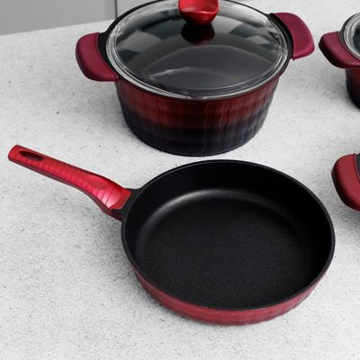 Royalford 7-Piece Die-Cast Cookware Set- RF11775| Includes Deep Pots, Short Pots, Frypan| Die-Cast Aluminum Body with Extra Thick Base and Non-Stick Interior| Extended Handles with Silicone Sleeve and Bakelite Handles and Glass Lid| Red and Black