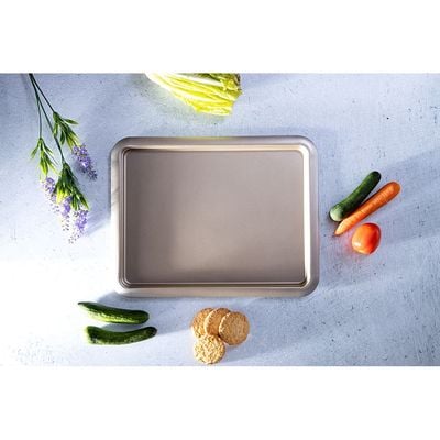 Royalford RF8795 Small Non-Stick Baking Tray, 41.5X32X1.6Cm, 0.5Mm, Cookie Baking Tray, Non-Stick Baking Pan