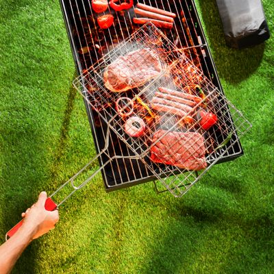 Royalford Barbeque Grill | Chromium Plated Iron | with Wooden Handle | RF10373 - Folding Portable BBQ Grill Basket for Fish Vegetables Shrimp with Removable Handle, Larger Grilling Area