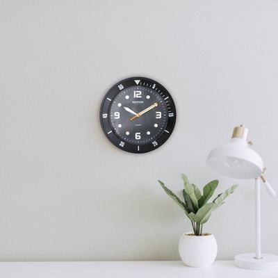 Wall Clock - Large Round Wall Clock, Modern Design| Easy to Read | Round Decorative Wall Clock for Living Room, Bedroom