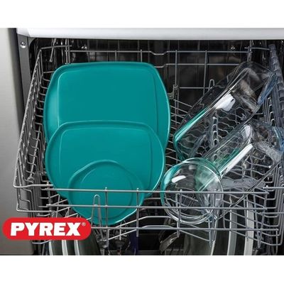 Pyrex Cook&Store 400ml Rectangular Roaster with Lid for Versatile Cooking and Storing