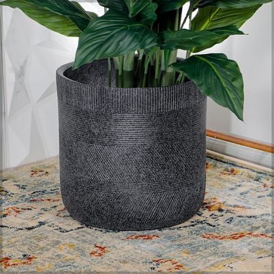 Yatai Planter Pot, Unique Cylindrical Shape Black Planter Pot with Drainage Hole, Sleek & Modern Design Flower Pot, Lightweight & Weather-Resistant Garden Pot, Vase Decor for Home & Office (Large)