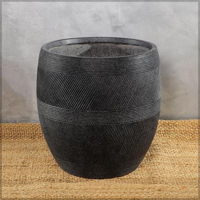 Yatai Planter Pot, Stylish Round Black Textured Concrete Planter Pot with Drainage Hole, Decorative Indoor & Outdoor Garden Pot, Lightweight & Weather-Resistant Flower Pot for Home Event (Large)