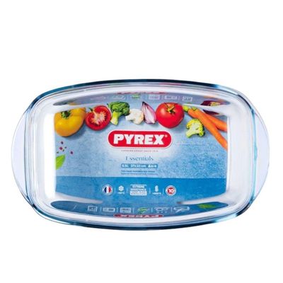Pyrex Essential 4.4L Rectangular Casserole with Lid - Versatile Borosilicate Glass Dish for Baking, Roasting, and Serving