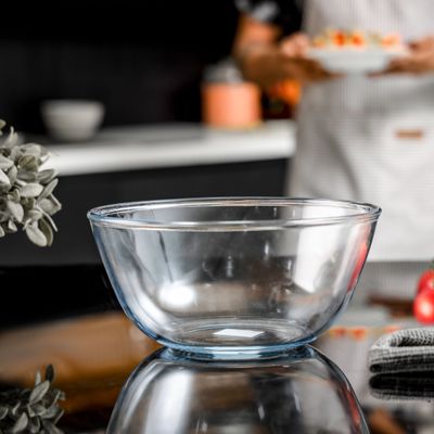 Royalford Round Borosilicate Glass Bowl, 4.45L Serving Bowl, RF10567 | Large Clear Serving Bowl | Eco-Friendly & Durable Mixing Bowl | All Purpose Bowl for Salads, Desserts, Fruit, & More