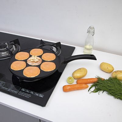 Royalford Pancake Maker Cast Aluminium Body, Bakelite Handles | RF5781 | 