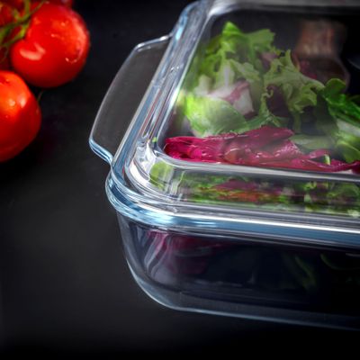 Royalford 3 L Glass Baking Dish with Lid-RF12194/ Rectangular Tray Perfect for Baking and Serving/ Casserole with Easy Grab Handles and Knob/ Oven, Dishwasher and Freezer Safe, Perfect for Making Sweet and Savory Dishes