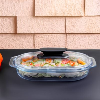 Royalford 3 L Glass Baking Dish with Lid-RF12195/ Oval Tray Perfect for Baking and Serving/ Casserole with Easy Grab Handles and Knob/ Oven, Dishwasher and Freezer Safe, Perfect for Making Sweet and Savory Dishes