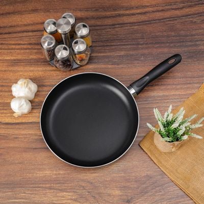 Royalford 32 CM Aluminum Fry Pan- RF11670| Strong Aluminum Body With Non-Stick Coating And Bakelite Handle| Heat Resistant Exterior, Compatible With Hot Plate, Halogen, Ceramic And Gas Stovetops| Perfect For Frying, Sauting, Tempering| Black