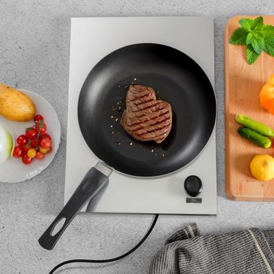 Royalford 26 CM Nonstick Frypan- RF12101| Strong Press Aluminum Body With Non-Stick Coating And Heat Resistant Bakelite Handle| Dot Induction Bottom, Compatible With Hot Plate, Halogen, Ceramic And Gas Stovetops| Perfect For Frying, Sauting, Tempering| Black 