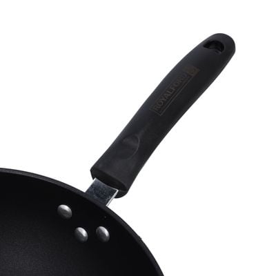 Royalford RF9768 - 32 Cm Carbon Steel Wokpan - Long Handle | Non-Stick Wokpan - Frying Pan, Black-Coated Saucepan Cookware | Ideal for Perfect For Frying, Steaming, Roasting, Making Soup & More