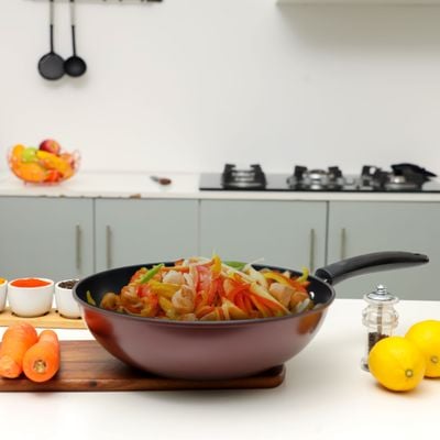 Royalford RF9768 - 32 Cm Carbon Steel Wokpan - Long Handle | Non-Stick Wokpan - Frying Pan, Black-Coated Saucepan Cookware | Ideal for Perfect For Frying, Steaming, Roasting, Making Soup & More