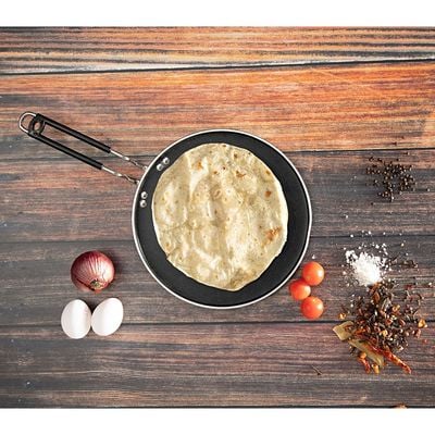 Royalford RF7460 27cm Aluminium Smart Tawa - Non-Stick Tawa Aluminum Pan Suitable for Crepe Chapatti Pancakes Roti Dosa Flatbread or Naan Bread - Heat Resistant Handle - Suitable for Multiple Hob Types