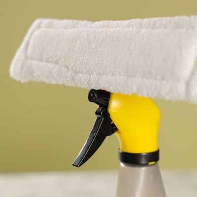 Royalford Spray Window Cleaner- RF12257/ 3-in-1 Design, with Trigger Sprayer, Rubber Squeegee and Microfiber Pad, Compatible with All Window Types/ 200 ml Bottle, Perfect for Cleaning and Wiping Room, Bathroom, Kitchen/ Highly Durable, Light-Weight and Elegant Design/ Yellow