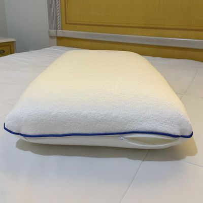 Cooling Ergonomic Memory Foam Pillow With Cooling Technology and Removable Cover - 60x40x13 cm