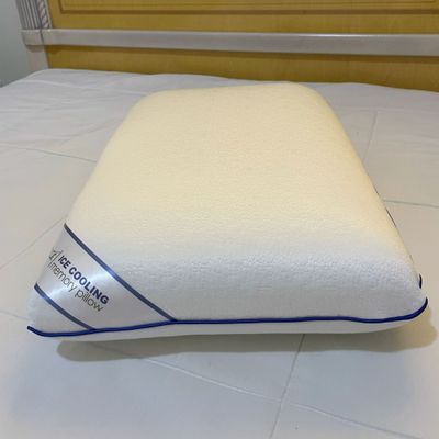 Cooling Ergonomic Memory Foam Pillow With Cooling Technology and Removable Cover - 60x40x13 cm