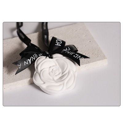 Elegant Floral Scented Hanging Sachet - Peach Oolong Fragrance with Ribbon Detail